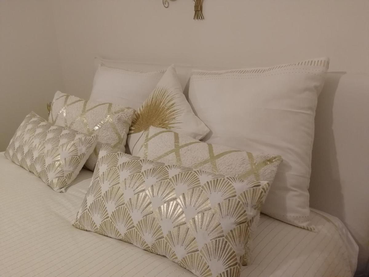 Gatto Bianco Apartment 바리 외부 사진